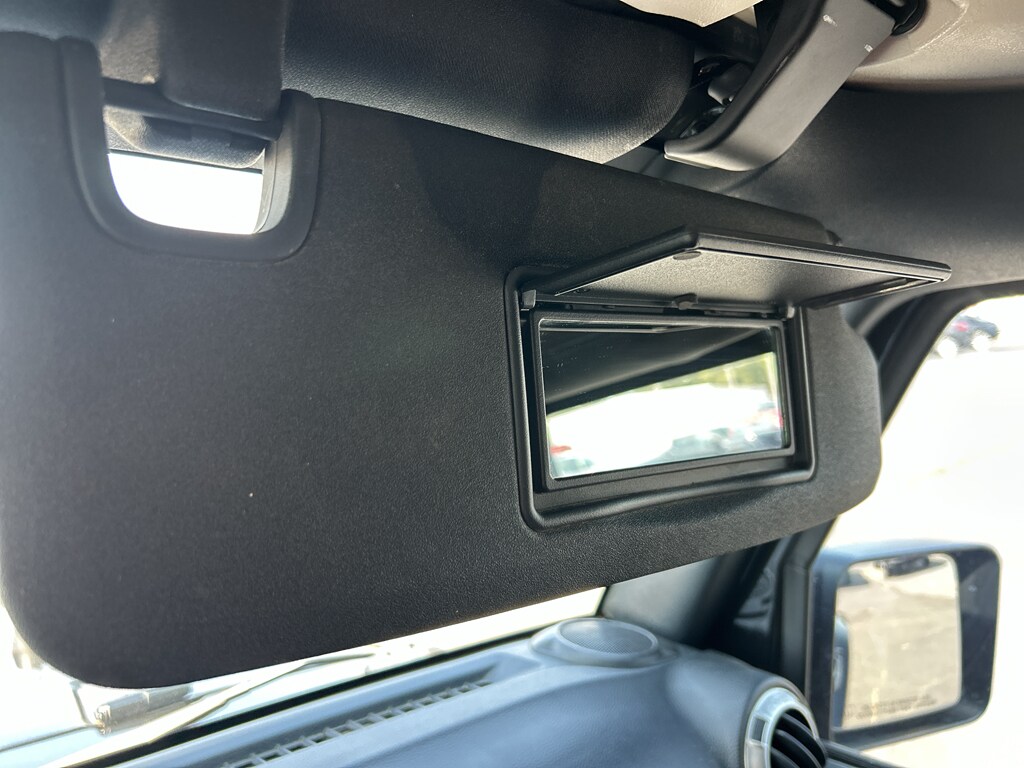 2017 Jeep Wrangler Unlimited Sahara - Photo 39