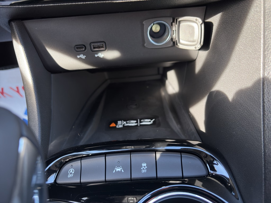 2026 Buick Encore GX Sport Touring - Photo 32