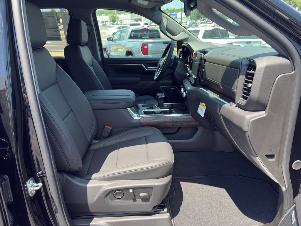 2026 GMC Sierra 1500 SLT - Photo 26