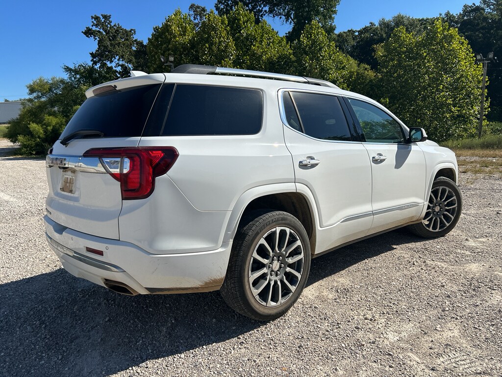 2021 Gmc Acadia Denali photo 2