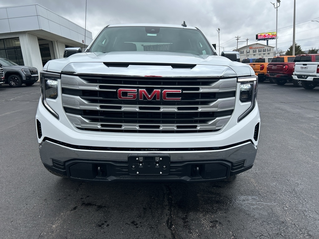 2026 GMC Sierra 1500 SLE - Photo 11