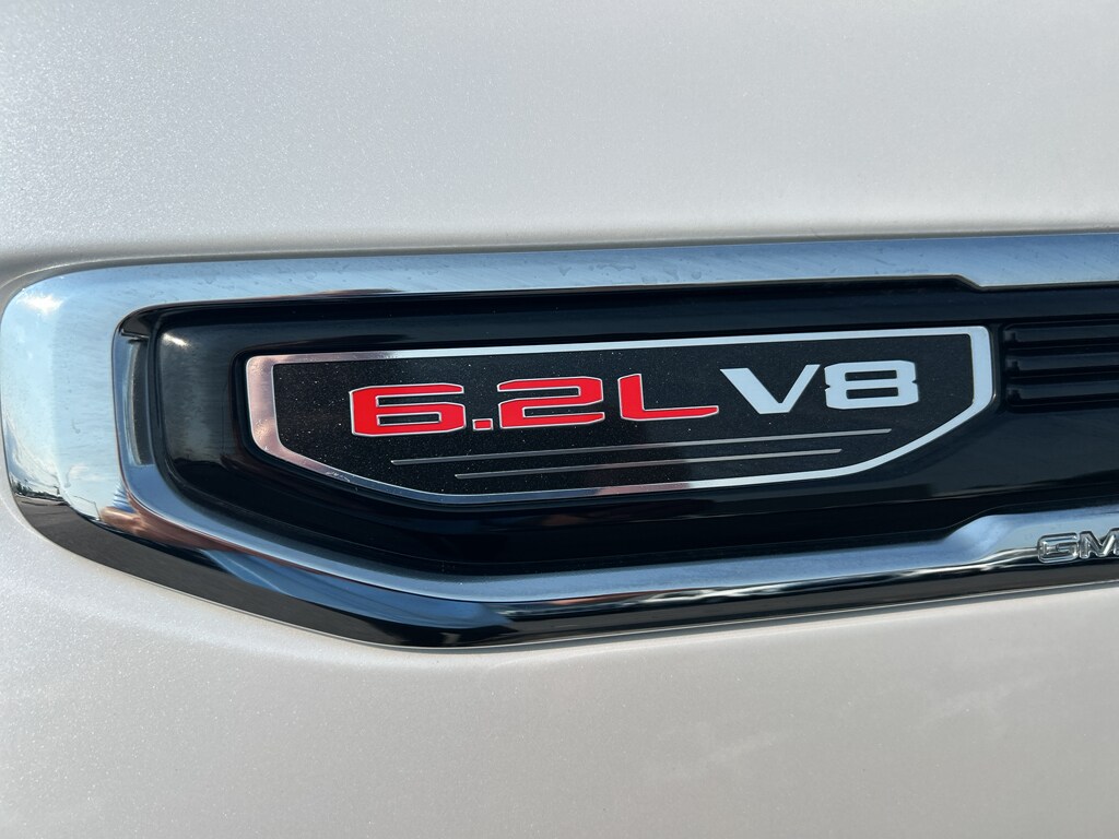 2024 Gmc Sierra 1500 SLT photo 3