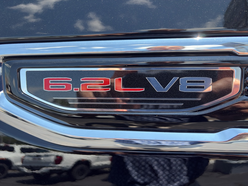 2026 GMC Sierra 1500 SLT - Photo 4