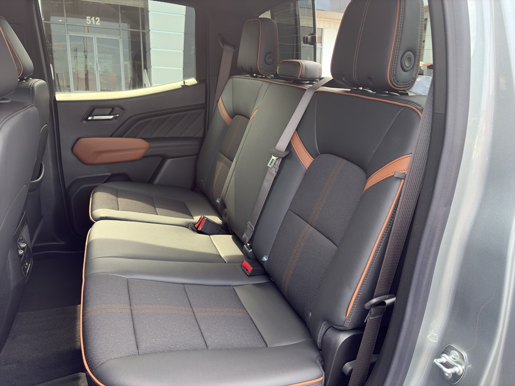 2026 GMC Canyon AT4 - Photo 16