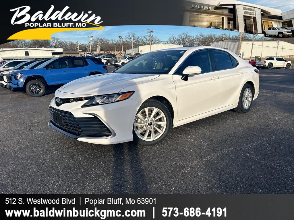 2024 Toyota Camry LE