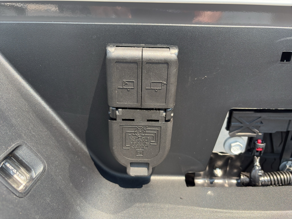 2026 GMC Sierra 1500 SLT - Photo 23