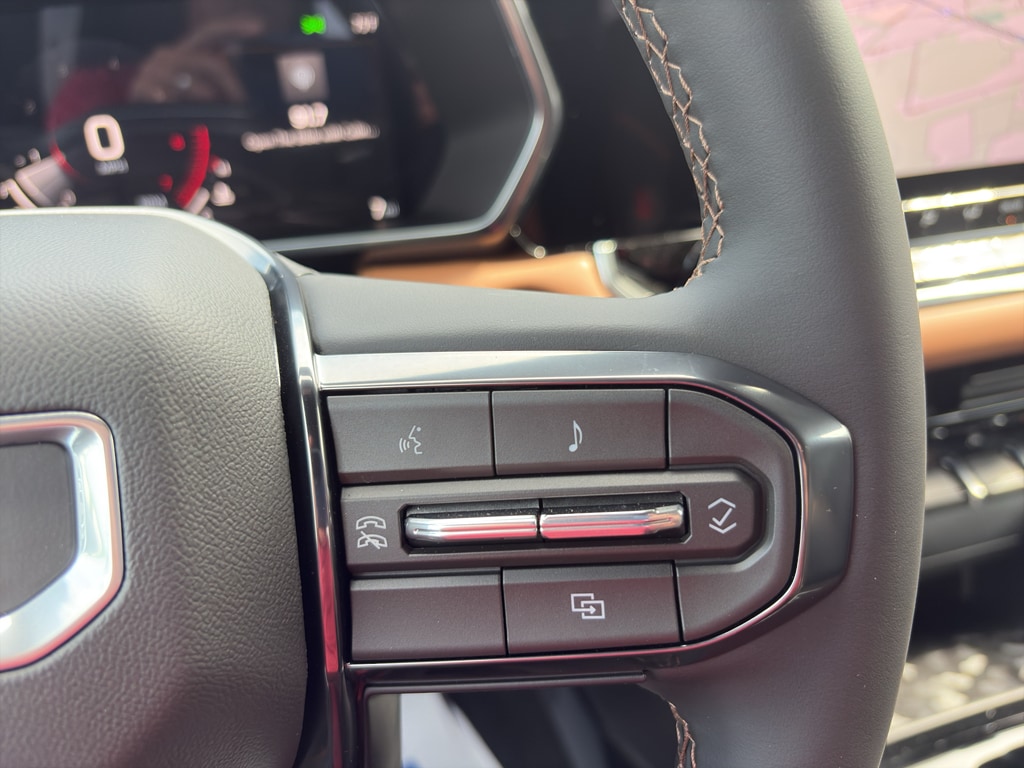 2026 GMC Canyon AT4 - Photo 37
