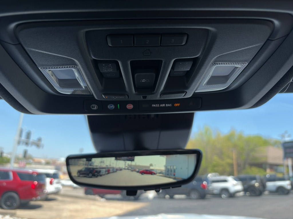 2026 GMC Sierra 3500HD Denali Ultimate - Photo 40