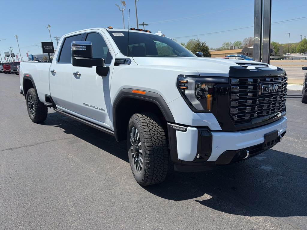 2026 GMC Sierra 3500HD Denali Ultimate - Photo 8