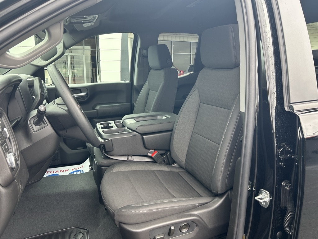 2026 GMC Sierra 1500 Pro - Photo 11