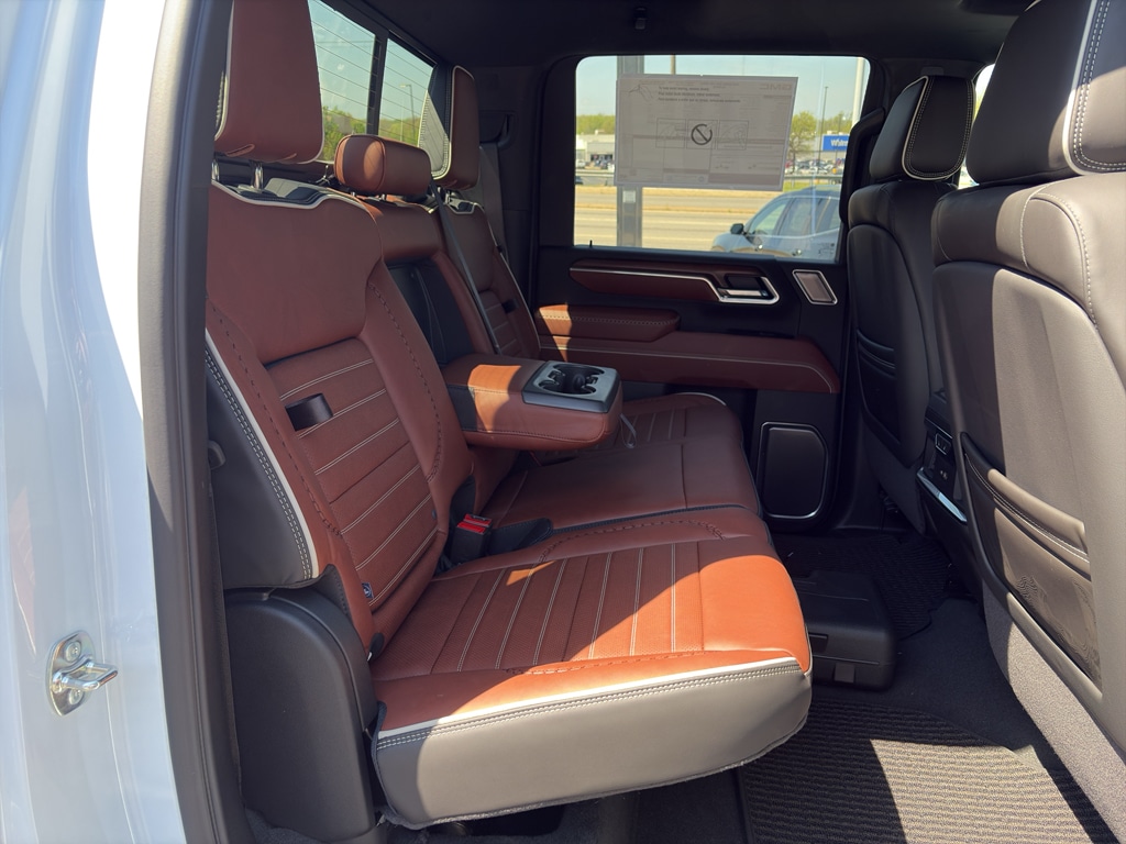 2026 GMC Sierra 3500HD Denali Ultimate - Photo 33