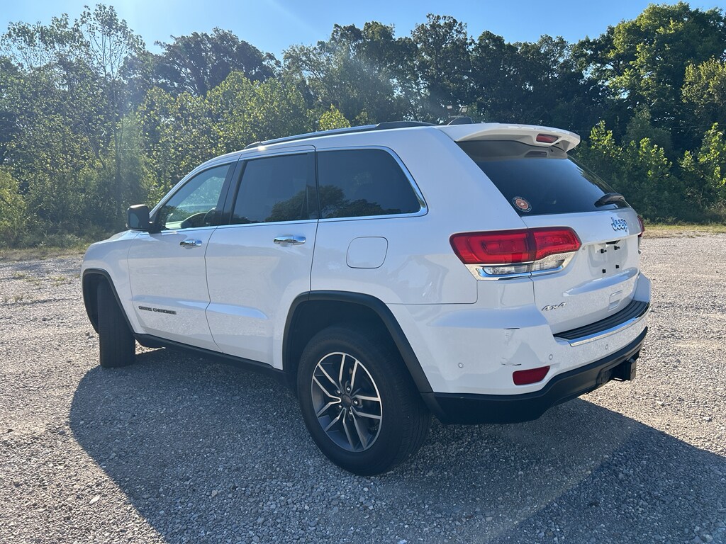 2019 Jeep Grand Cherokee Limited photo 3