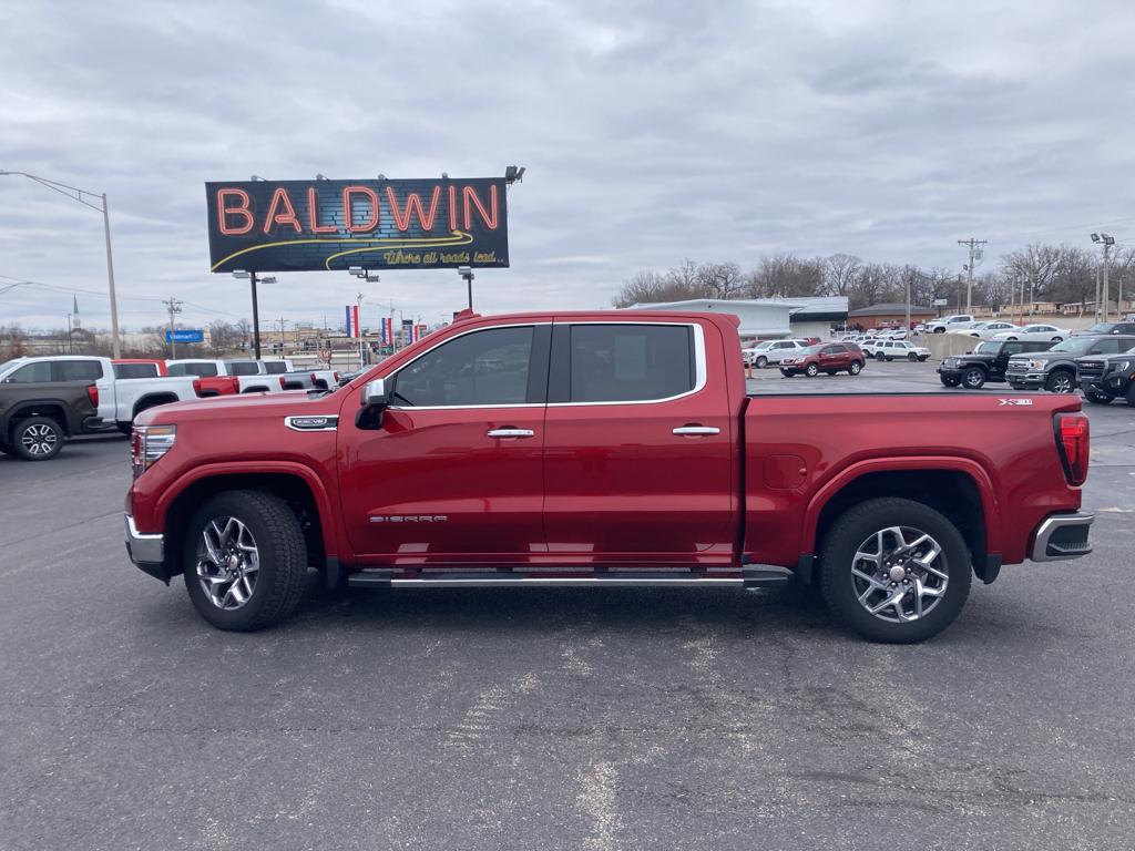 Used 2023 GMC Sierra 1500 SLT with VIN 3GTUUDED5PG169333 for sale in Poplar Bluff, MO