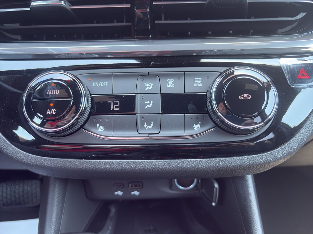 2026 Buick Envista Sport Touring - Photo 32