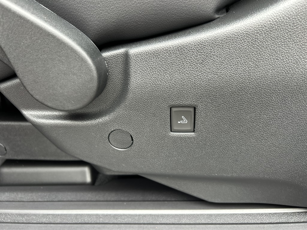 2026 Buick Enclave Preferred - Photo 19