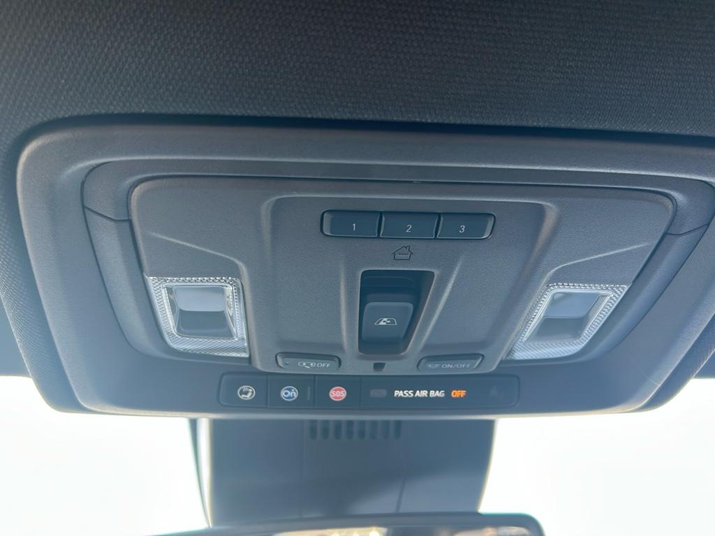 2024 GMC Sierra 1500 SLT - Photo 40
