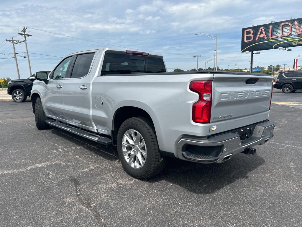 2021 Chevrolet Silverado 1500 LTZ photo 4