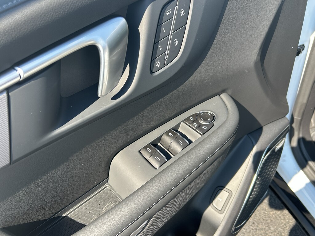 2026 Buick Enclave Sport Touring - Photo 13