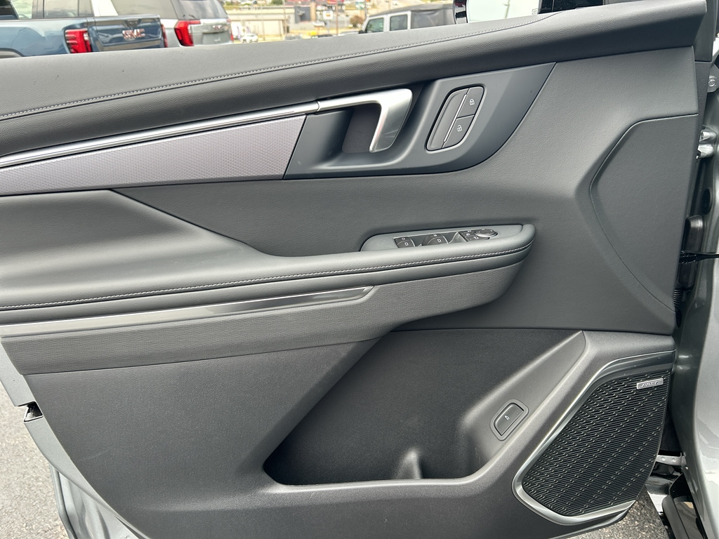 2026 Buick Enclave Sport Touring - Photo 13