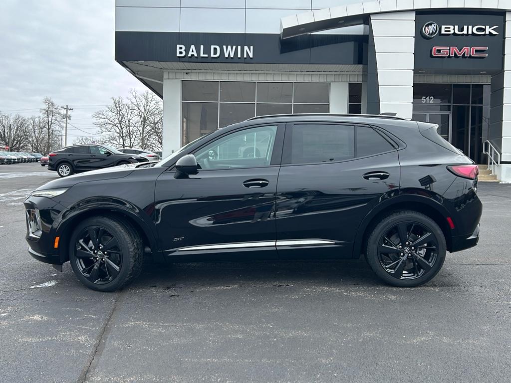 2025 Buick Envision Sport Touring photo 3