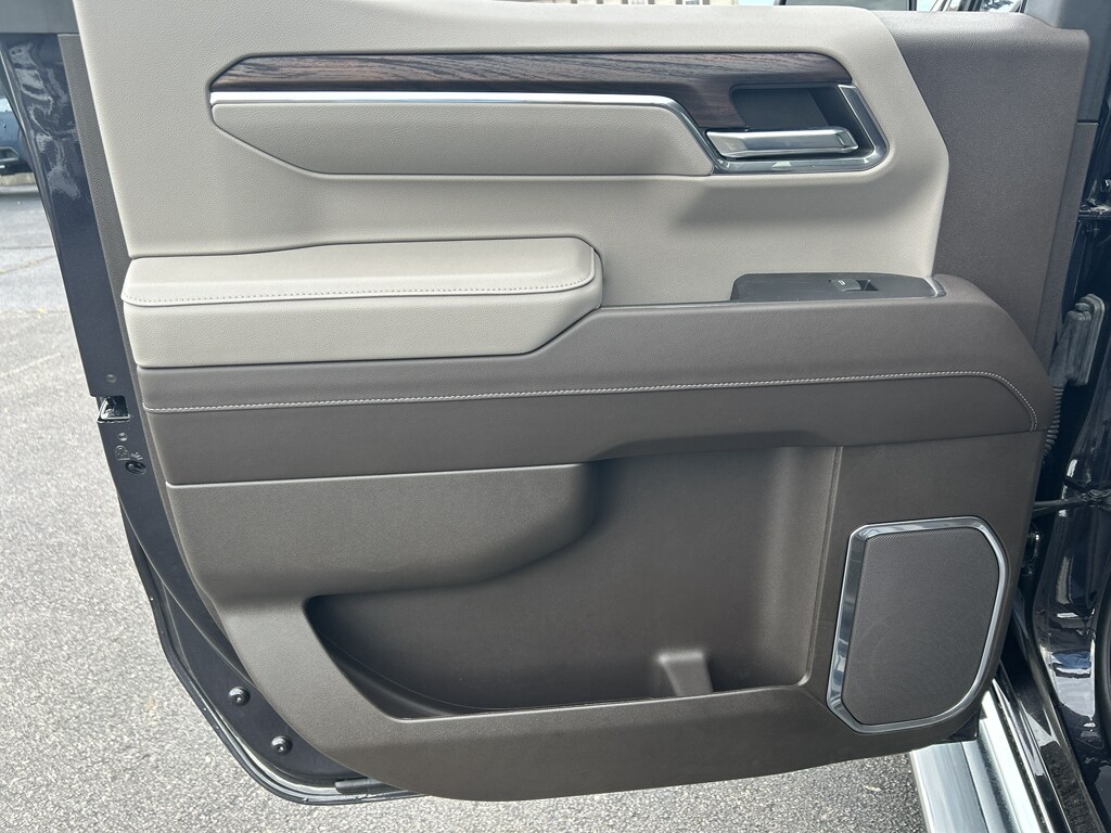 2023 GMC Sierra 1500 SLT - Photo 21