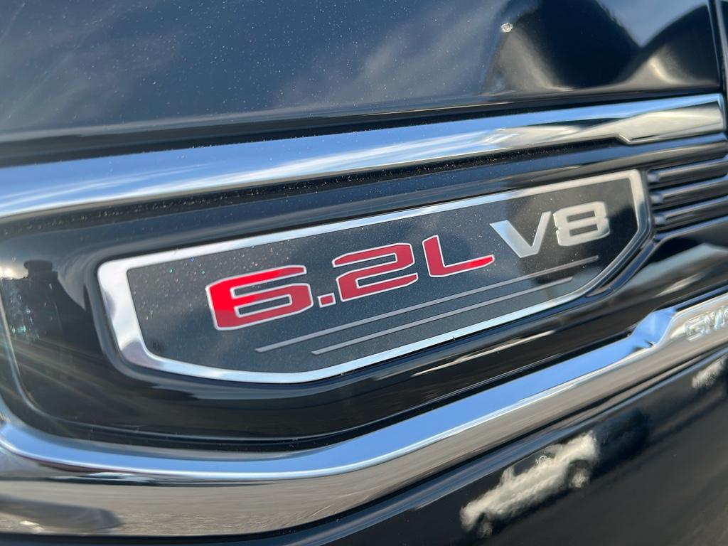 2024 Gmc Sierra 1500 SLT photo 4