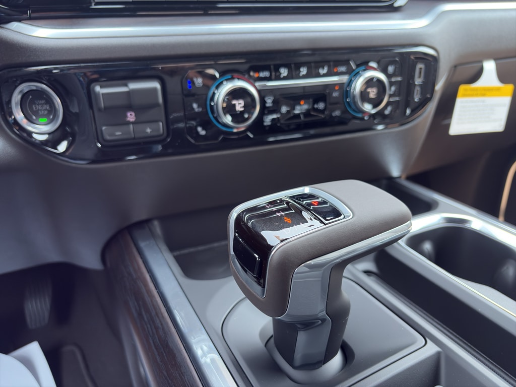 2026 GMC Sierra 1500 SLT - Photo 31