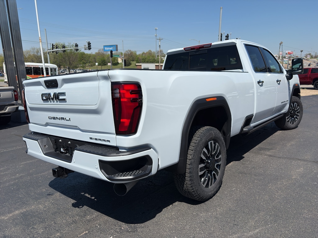 2026 GMC Sierra 3500HD Denali Ultimate - Photo 6