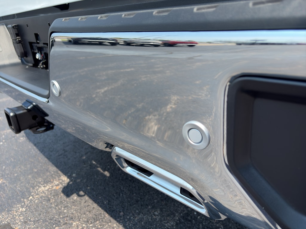2026 GMC Sierra 1500 SLT - Photo 24