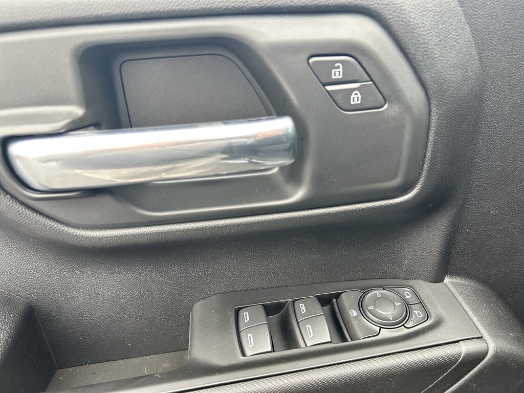 2026 GMC Sierra 1500 Pro - Photo 14