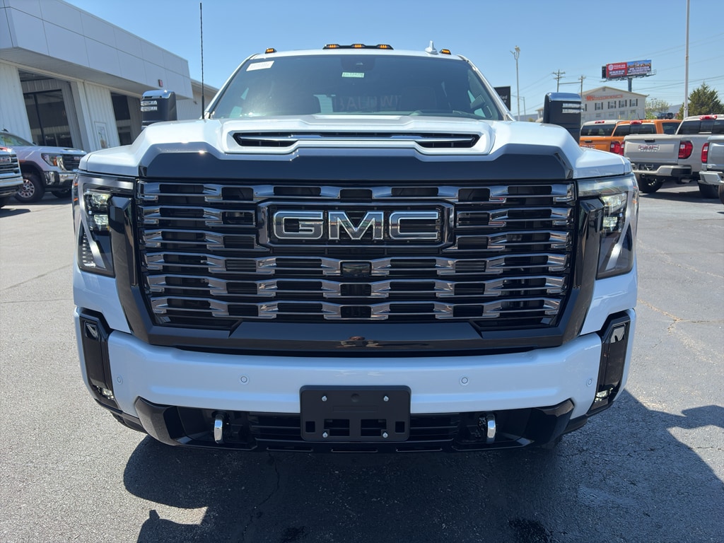 2026 GMC Sierra 3500HD Denali Ultimate - Photo 9