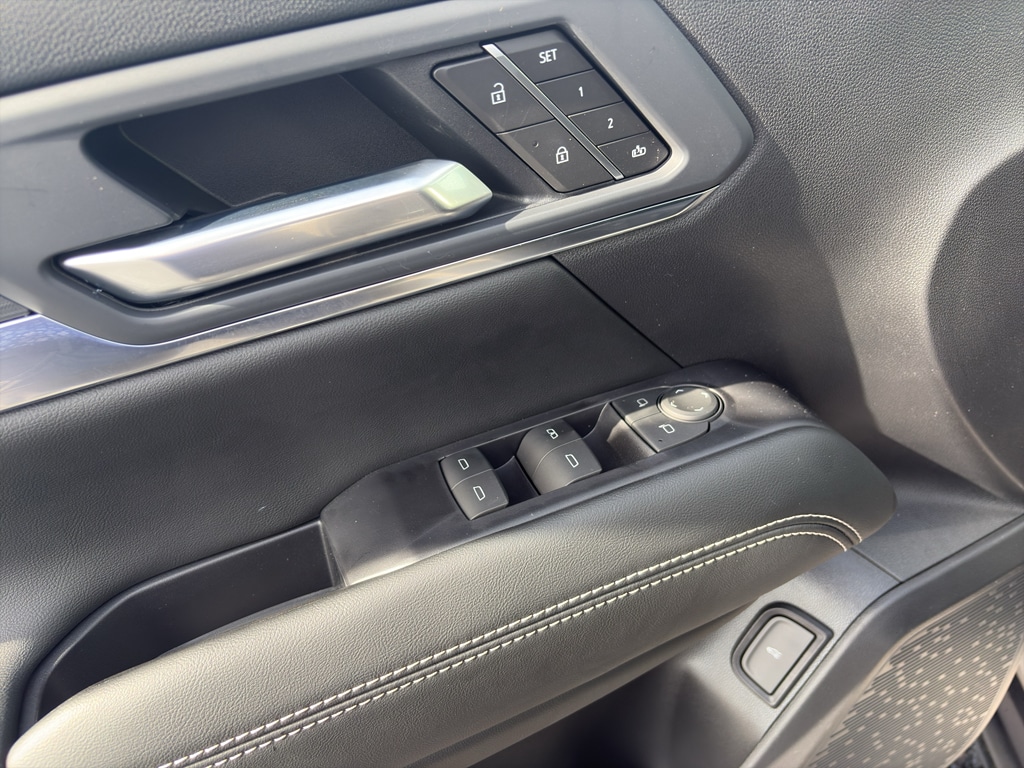 2027 GMC Terrain Elevation - Photo 13