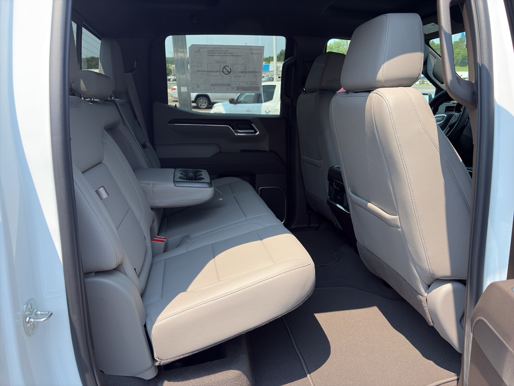 2026 GMC Sierra 1500 SLT - Photo 28