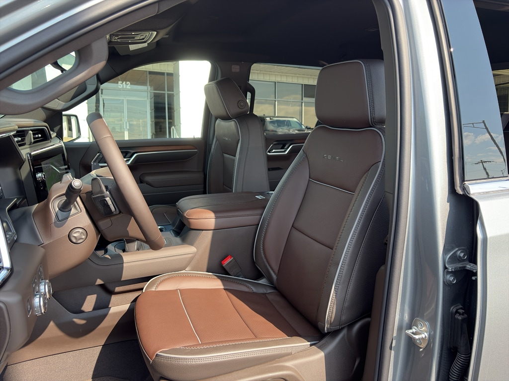 2026 GMC Sierra 1500 Denali - Photo 10