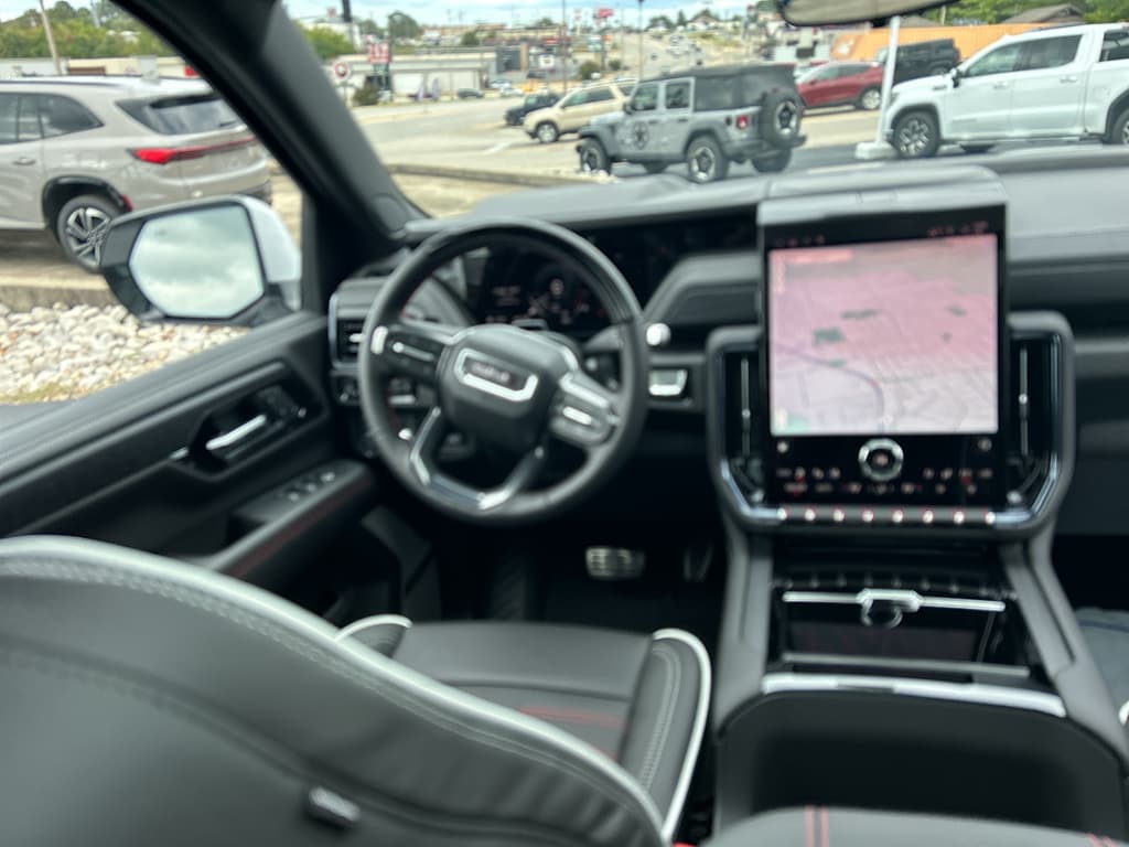 New 2025 GMC Yukon AT4 Ultimate SUV