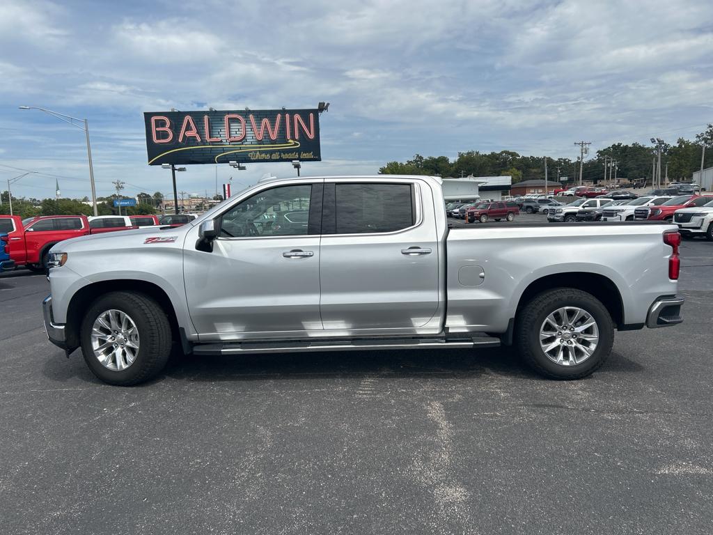 2021 Chevrolet Silverado 1500 LTZ photo 3