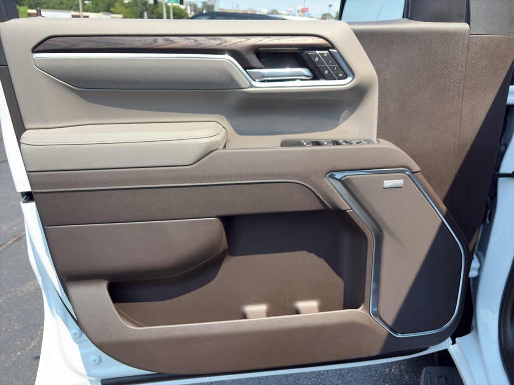 2026 GMC Sierra 1500 SLT - Photo 16
