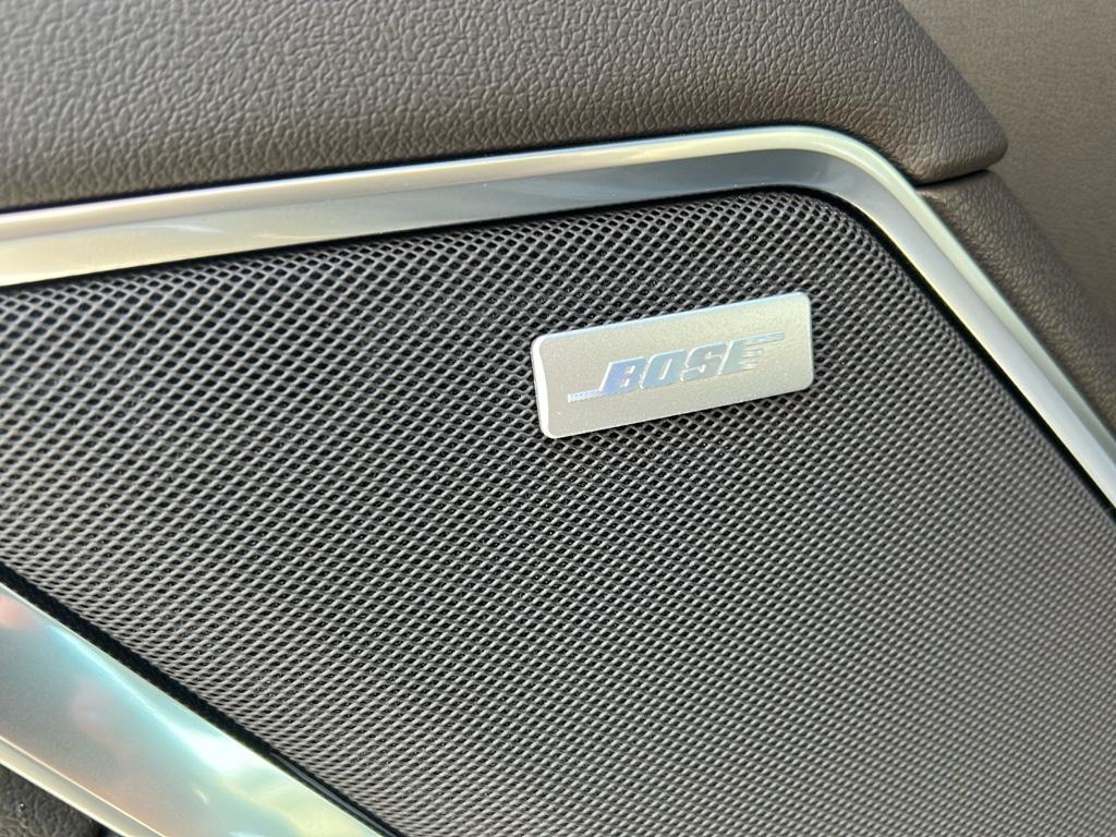 2024 GMC Sierra 1500 SLT - Photo 18