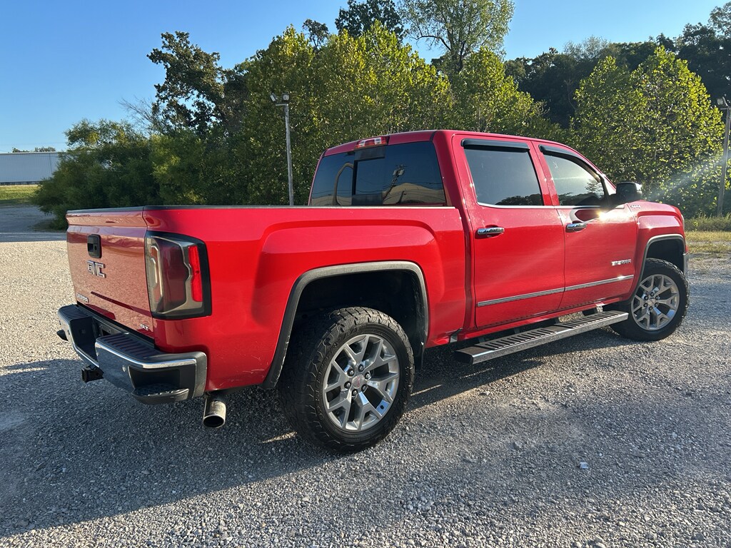 2018 Gmc Sierra 1500 SLT photo 3