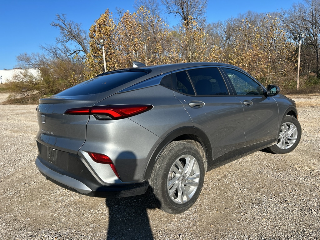 Used 2025 Buick Envista Preferred SUV