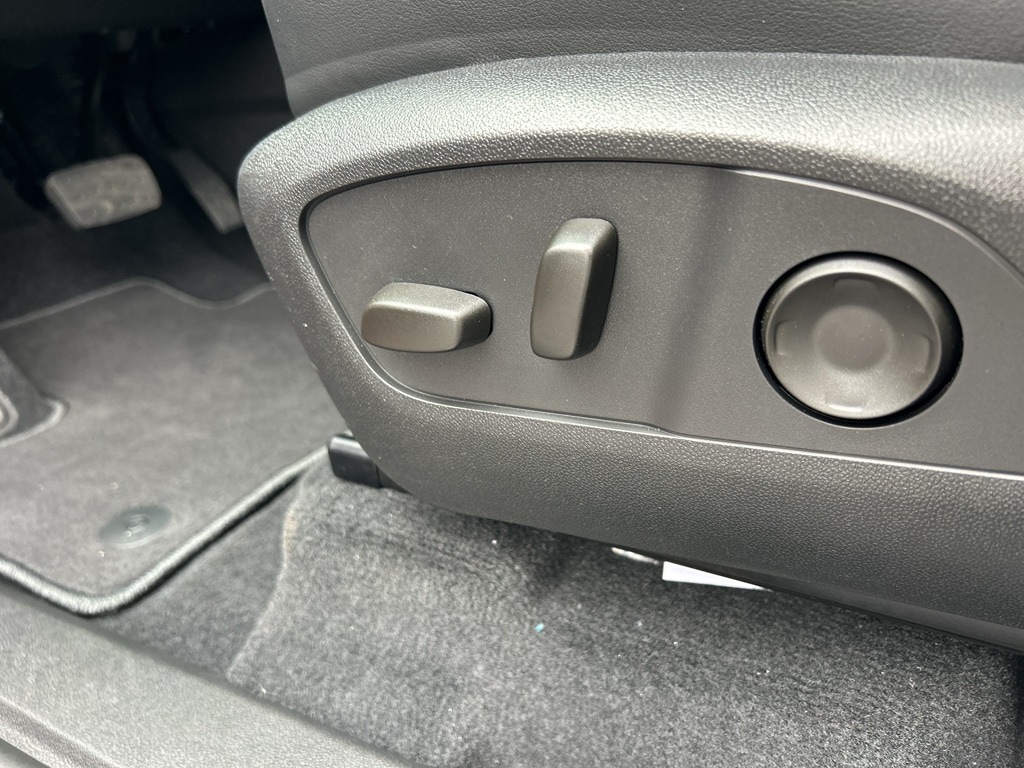 2026 Buick Enclave Preferred - Photo 11