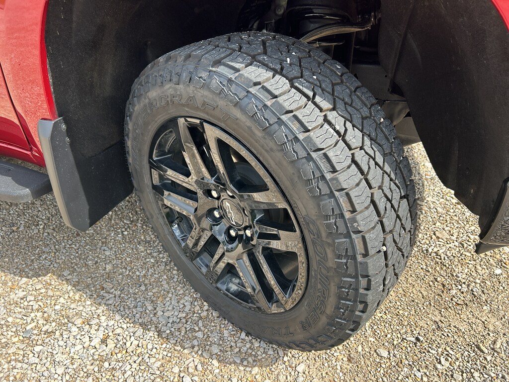 2024 Chevrolet Silverado 1500 LT Trail Boss - Photo 10