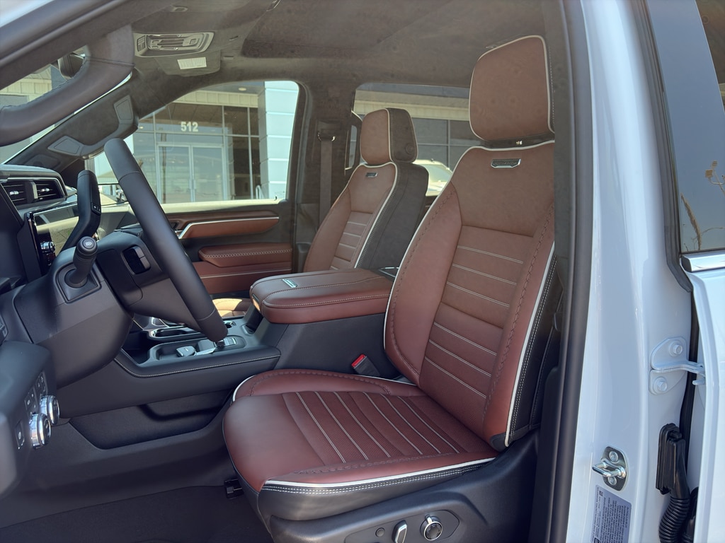 2026 GMC Sierra 3500HD Denali Ultimate - Photo 10