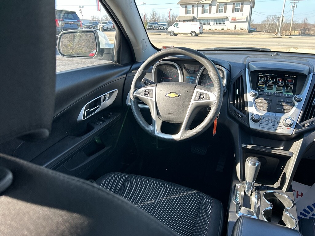 Used 2017 Chevrolet Equinox LT SUV