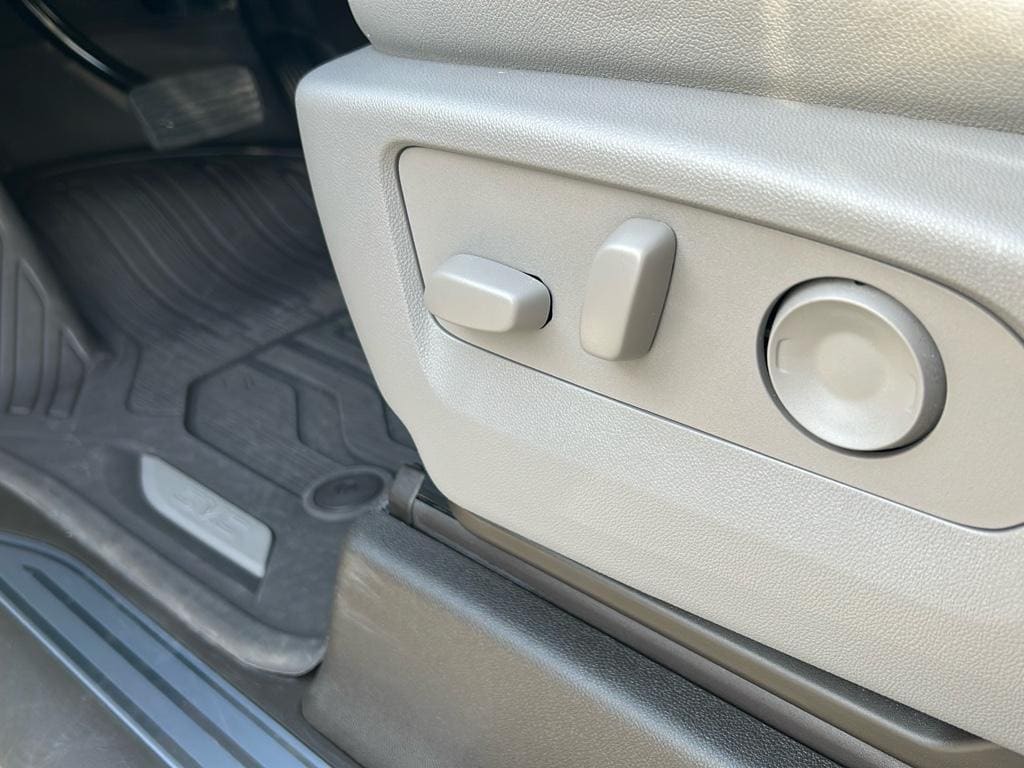 2024 GMC Sierra 1500 SLT - Photo 14