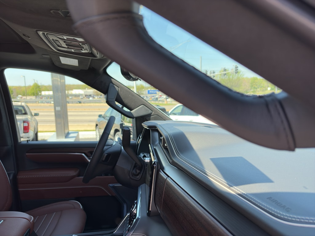 2026 GMC Sierra 3500HD Denali Ultimate - Photo 32