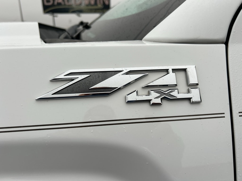 Used 2018 GMC Sierra 1500 SLT Truck