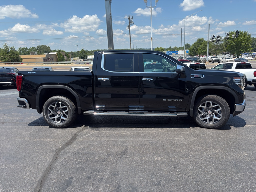 2026 GMC Sierra 1500 SLT - Photo 7