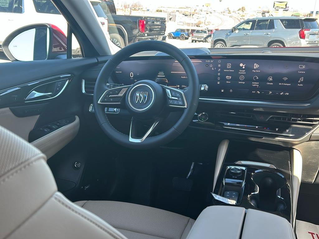 2025 Buick Envision Preferred photo 2
