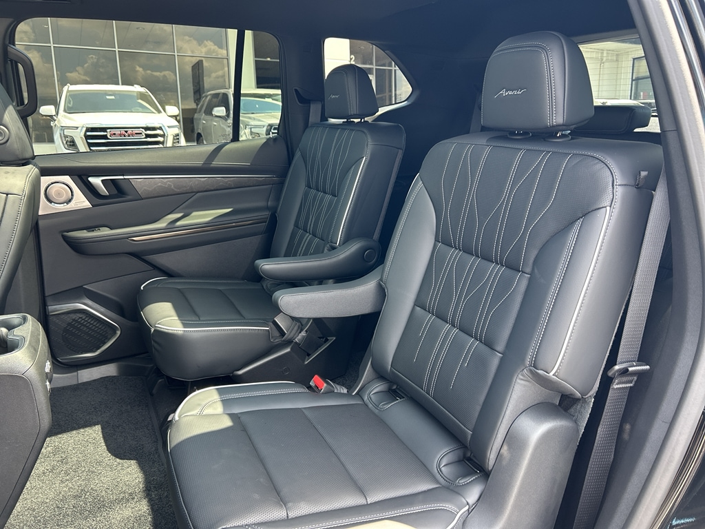 2026 Buick Enclave Avenir - Photo 19